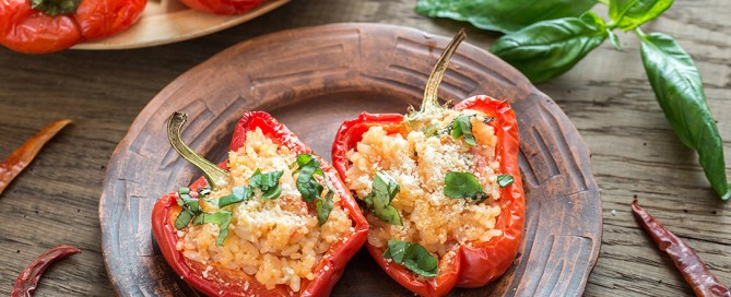 Alimentazione consapevole, piccoli stratagemmi a tavola per mangiare sano