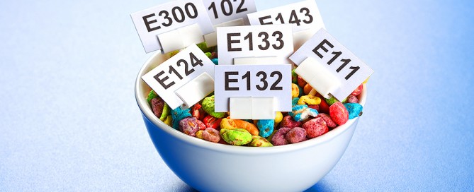 Additivi alimentari, coloranti e conservanti, utilizzo, legilslazione sicurezza e rischi per la salute