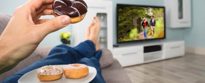 Televisione e diete. il legame che ha un impatto determinante sulla salute: il movimento come antodoto