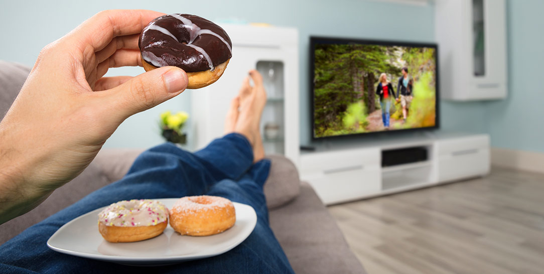 Televisione e diete. il legame che ha un impatto determinante sulla salute: il movimento come antodoto